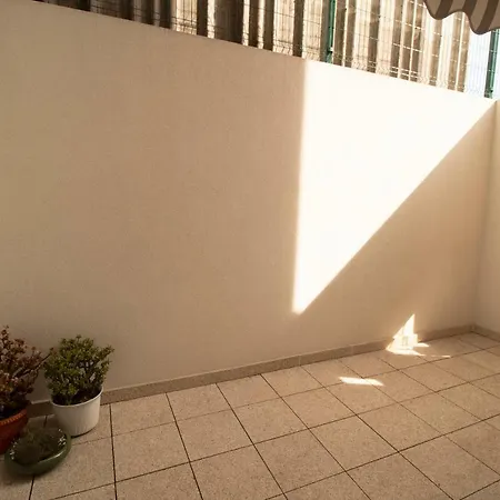 Historico - Bonjardim Apartman *